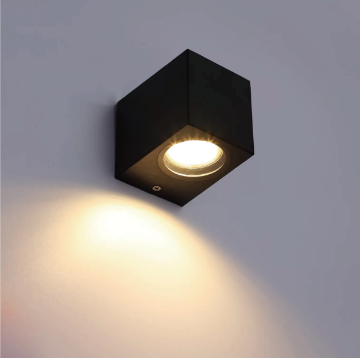 Rectilinear Wall Light